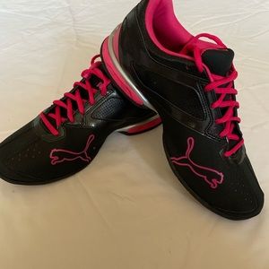 Women’s Pumas